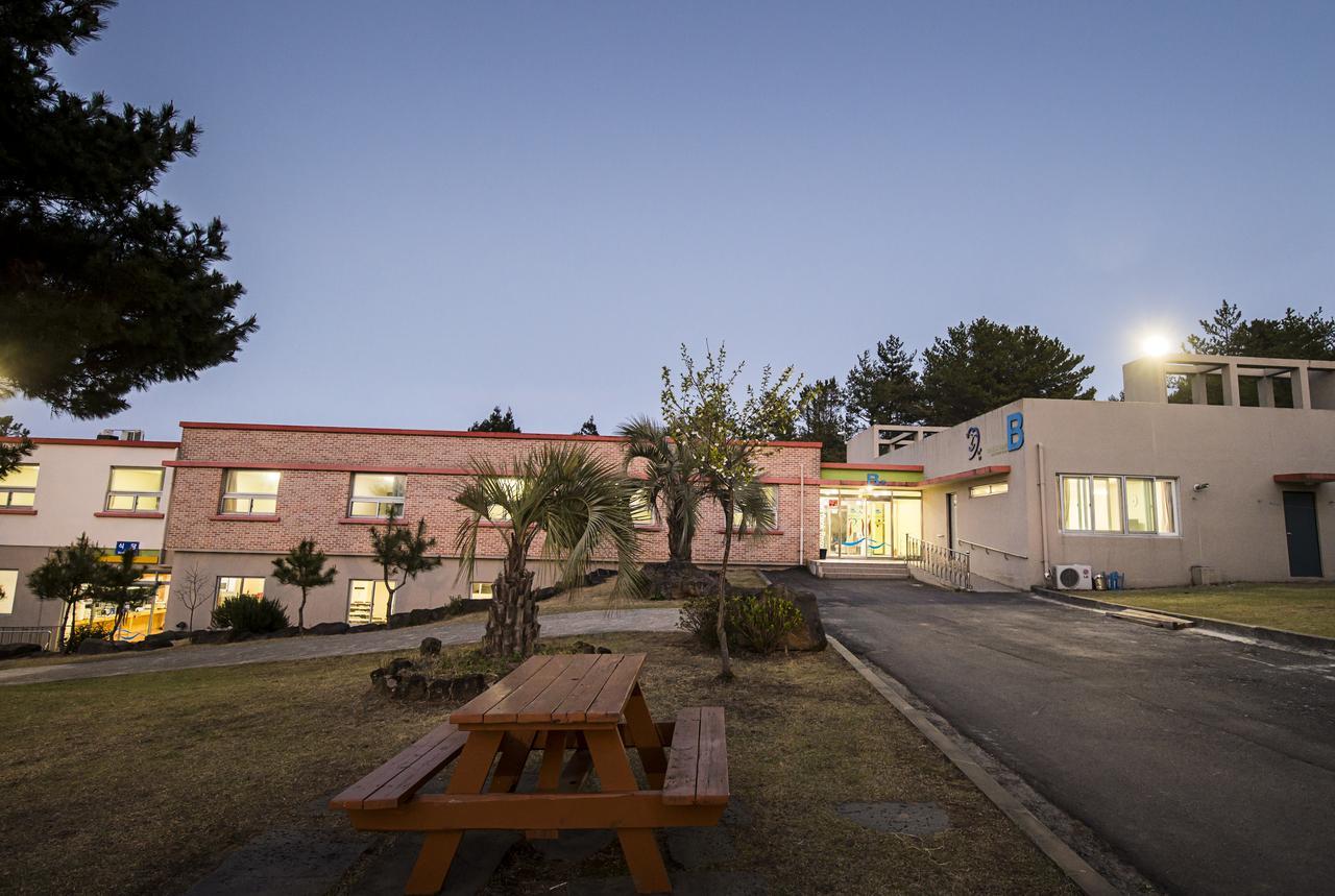 Jeju Youth Hostel Exterior foto