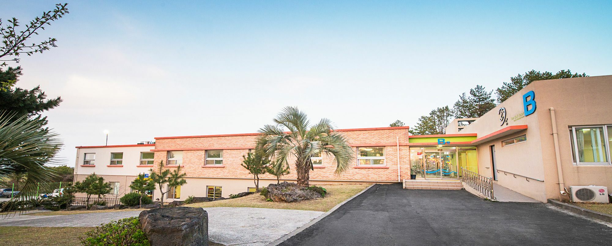 Jeju Youth Hostel Exterior foto